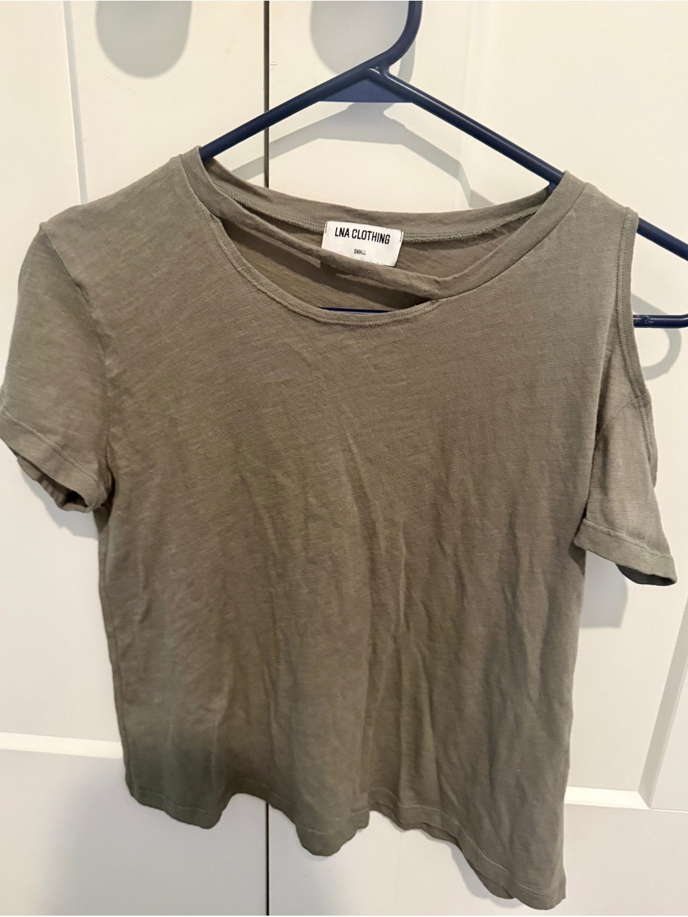 NEW LNA Desert Crew olive green cut-out top shirt (small)